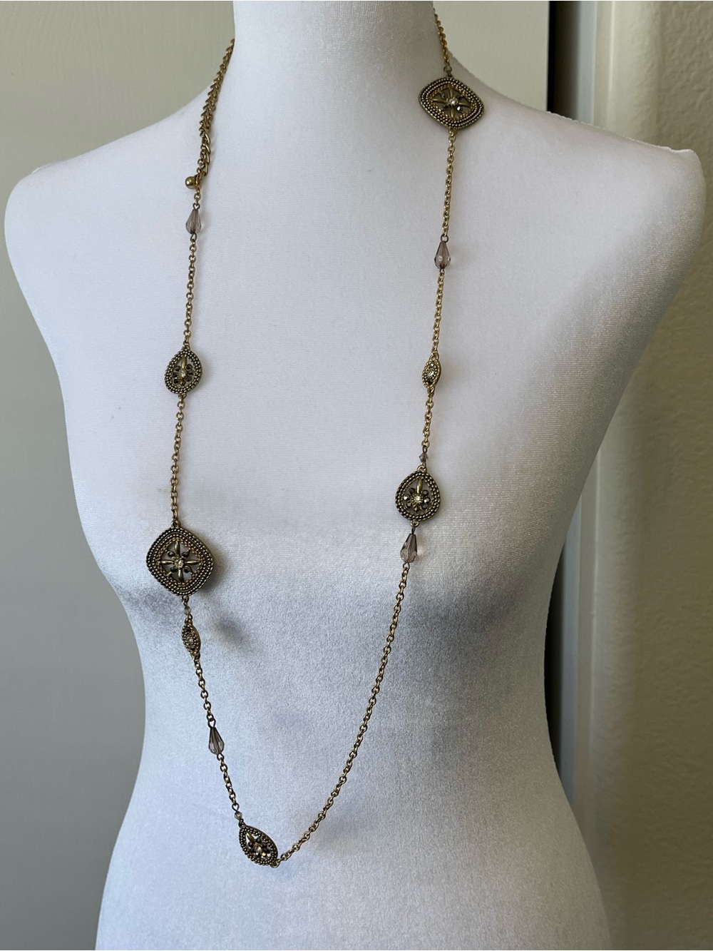 Chico's Antiqued Gold Rhinestone Medallion Strand Long Necklace 42”